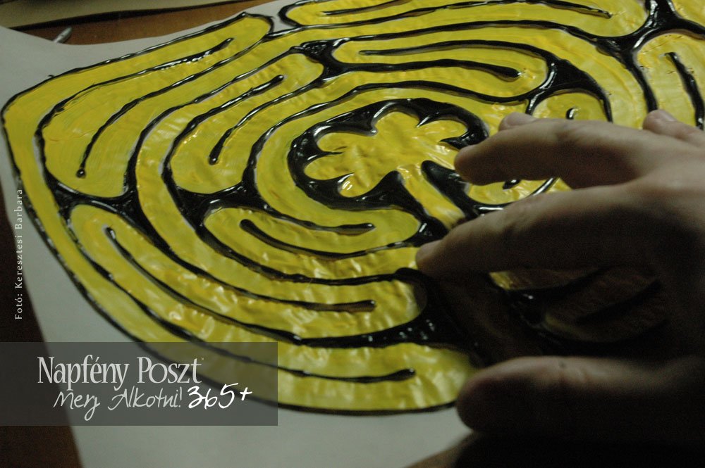 ujjlabirintus nyito02